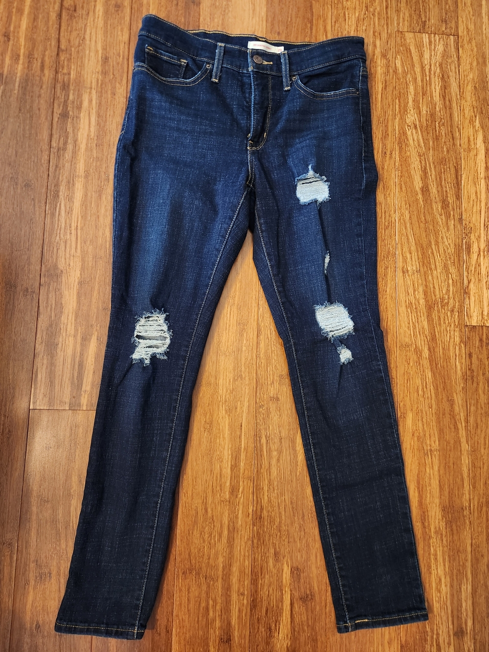 Levi's 311 Women's Dark Wash Jeans Shaping Skinny Stretch Distressed Ripped, 29
